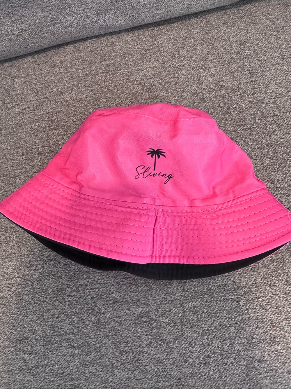 Pink Reversible Bucket Hat SLIVING